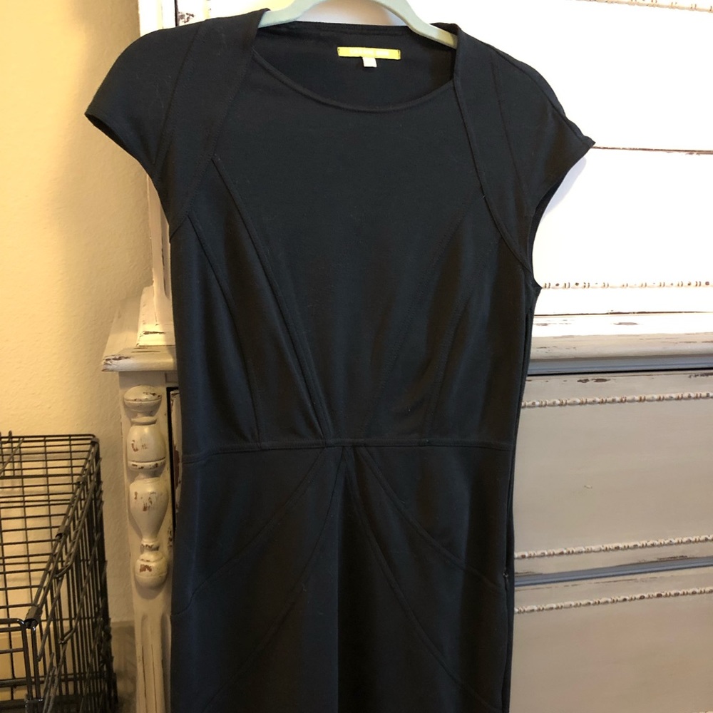 Black Gianni Bini work/play dress